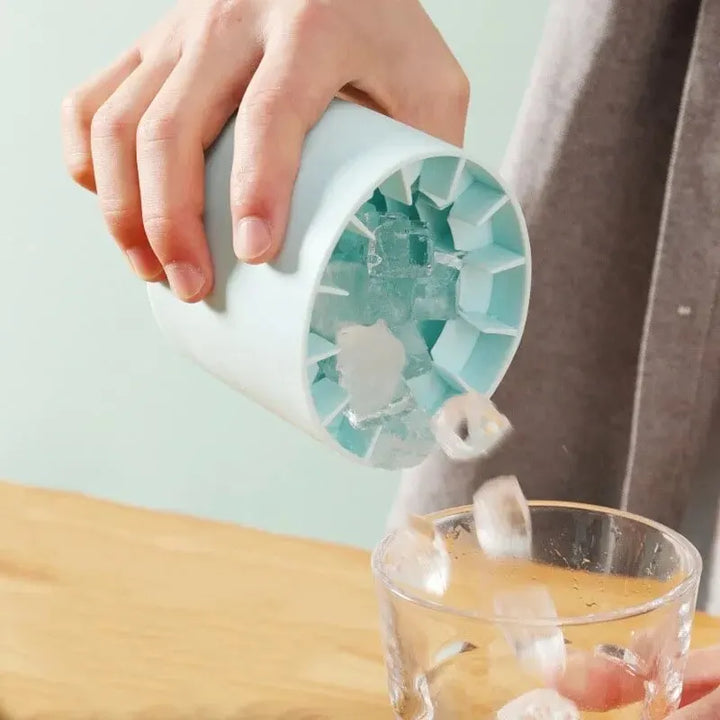 Silicone Round Ice Cube Mold &amp; Ice Bucket